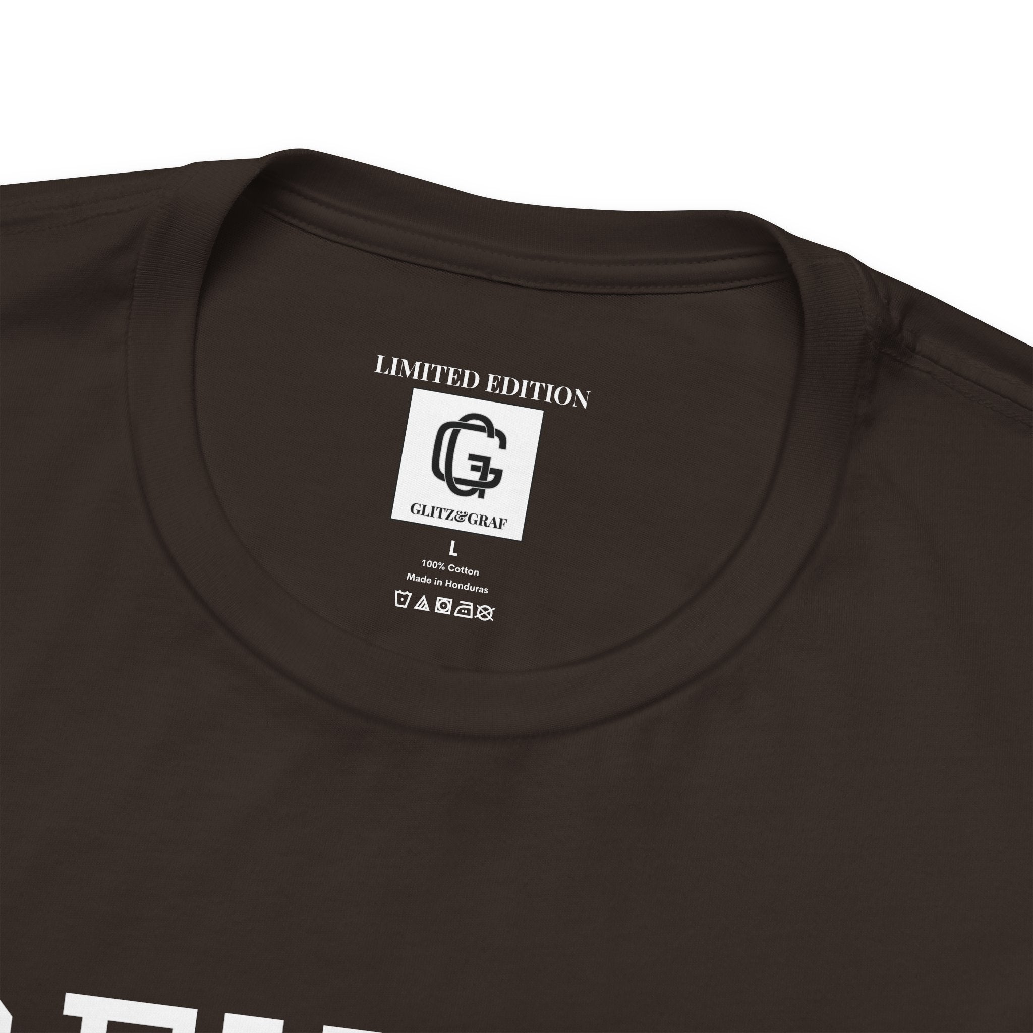 Beyond the Ordinary – Unisex Jersey Short Sleeve Tee