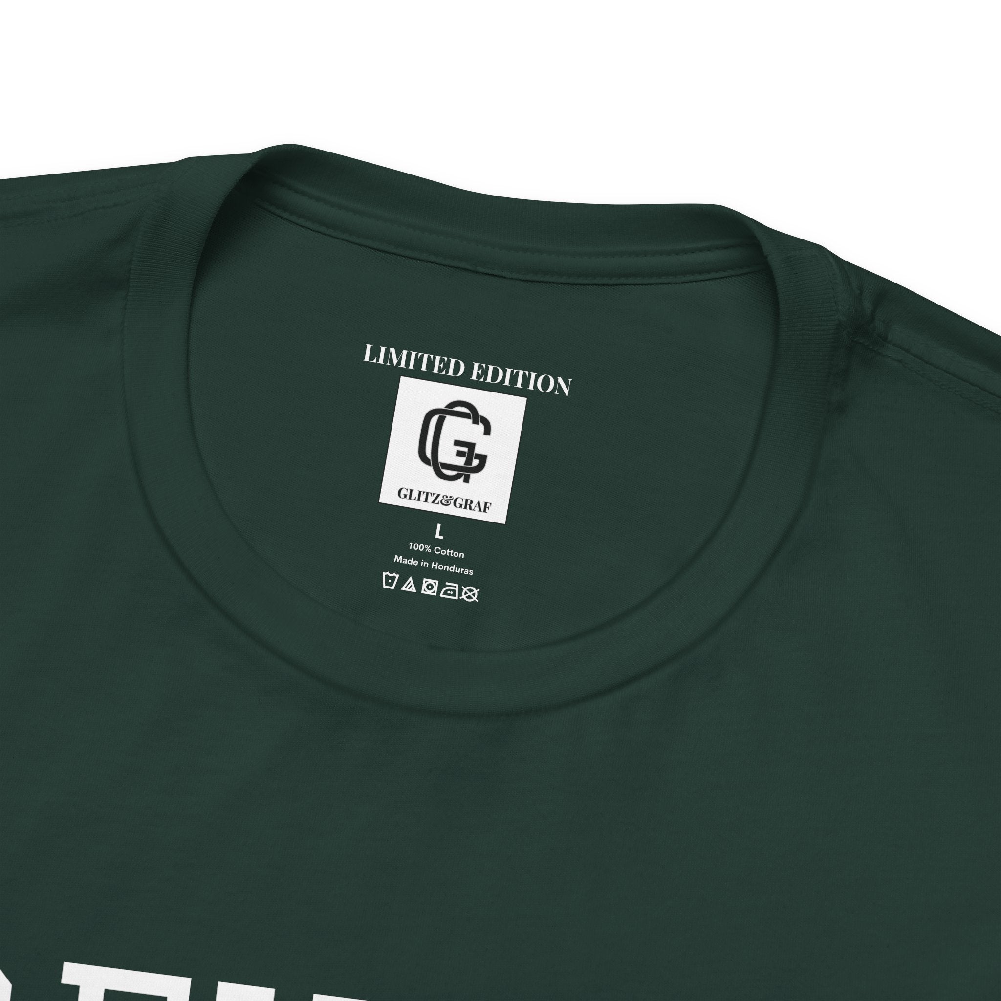 Beyond the Ordinary – Unisex Jersey Short Sleeve Tee