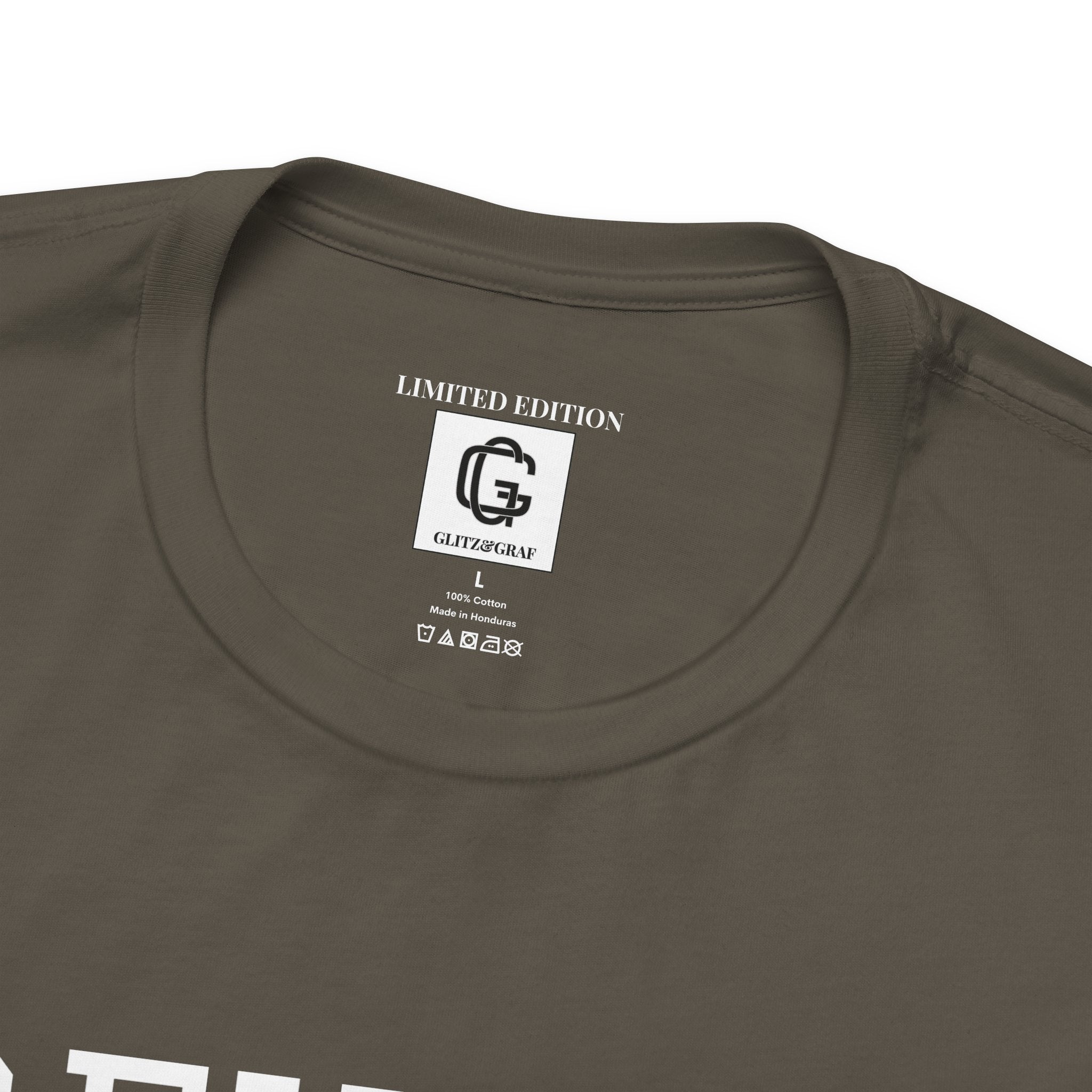 Beyond the Ordinary – Unisex Jersey Short Sleeve Tee